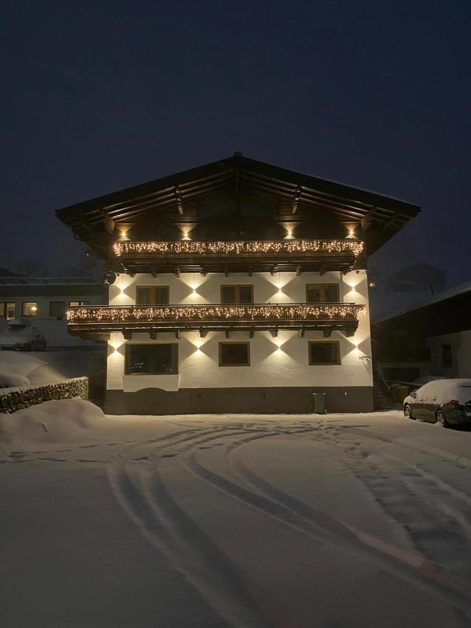 Glemm Lodge Apartments - Joker Card Im Sommer Inklusive Saalbach-Hinterglemm Kültér fotó