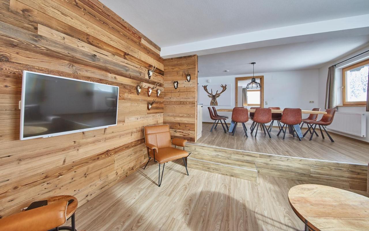 Glemm Lodge Apartments - Joker Card Im Sommer Inklusive Saalbach-Hinterglemm Kültér fotó
